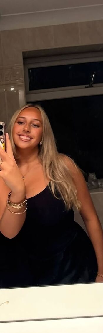 Amber isabella page 2 image