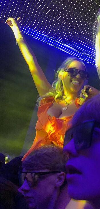 Amber isabella page 2 image