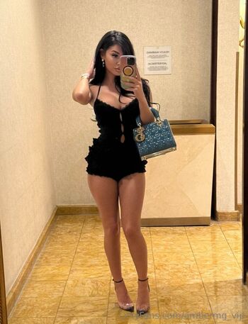 Amber marie 1 page 2 image