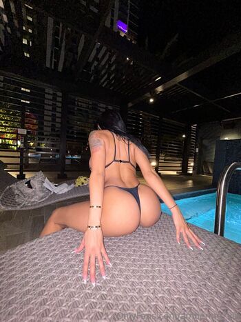 Amber marie 1 image