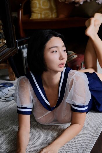 Amberh 25 page 2 image