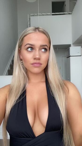 Amelia hinton white page 2 image