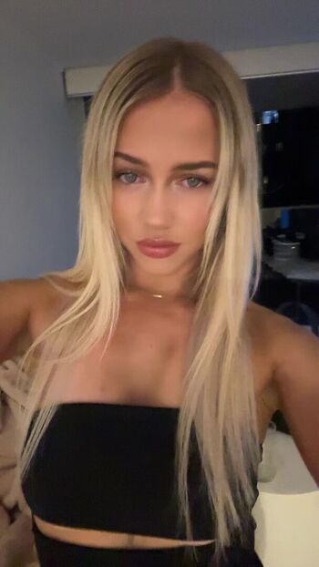 Amelia hinton white image