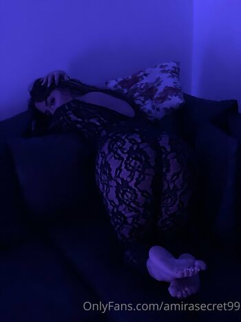 Amirasecret99 page 2 image