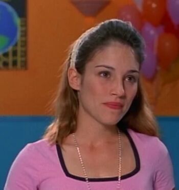 Amy jo johnson page 2 image