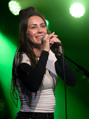 Amy shark image