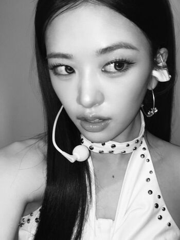 An Yujin 안유진 |