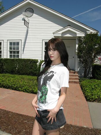 An yujin page 2 image