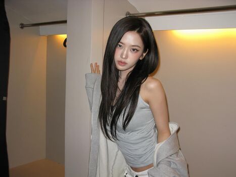 An yujin page 2 image