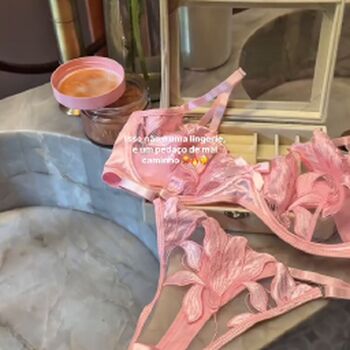 Ana clara souza image