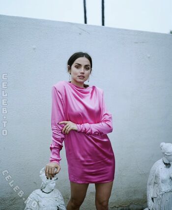 Ana de armas 1 page 6 image