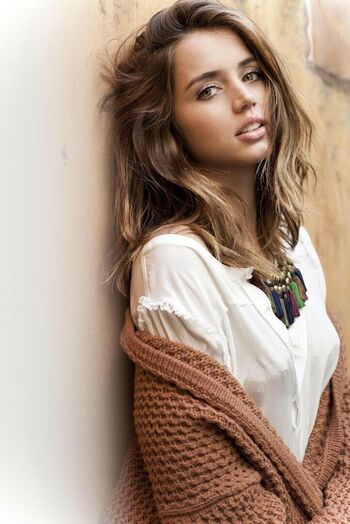 Ana gonzlez image