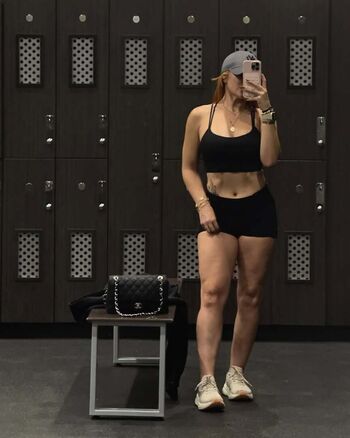 Ana lago page 3 image