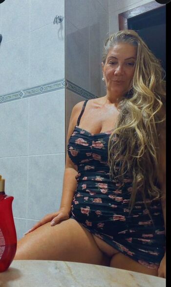 Ana paula brook image