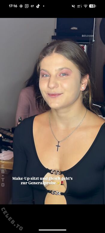 Anabel und maria glocker image