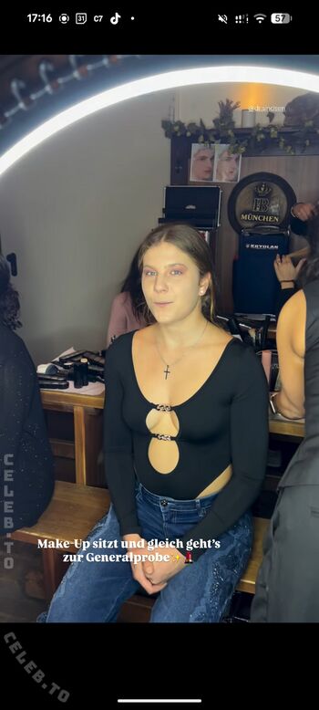 Anabel und maria glocker image