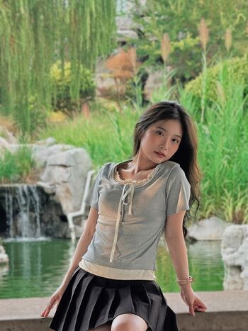 Anceline aprilia yolanda image