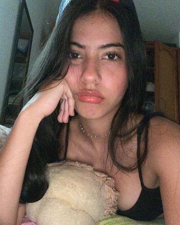 Andrea henao rios image