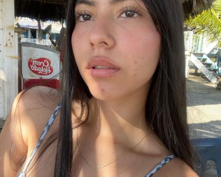Andrea henao rios image