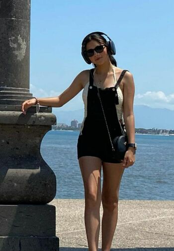 Andrea yaravi castillo duran page 2 image