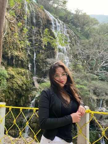 Andrea yaravi castillo duran page 2 image