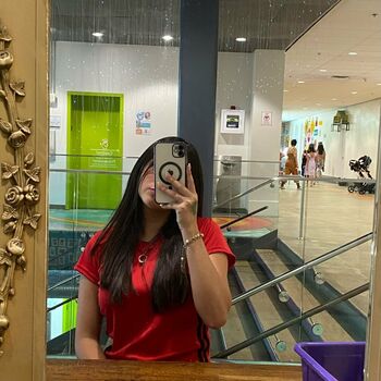 Andrea yaravi castillo duran image