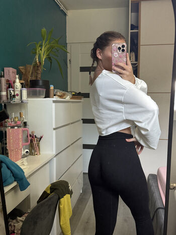 Aneczkaa 05 image