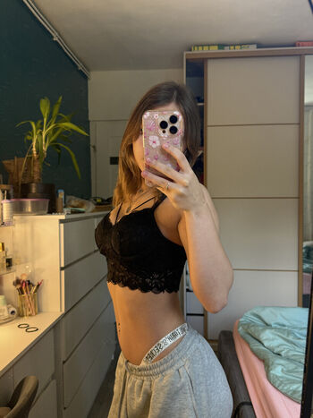 Aneczkaa 05 image