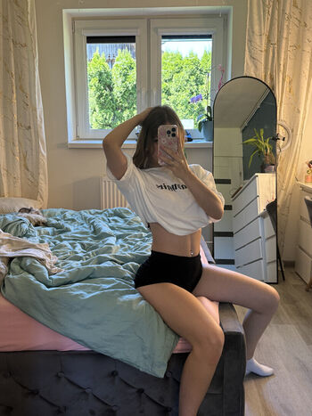 Aneczkaa 05 image