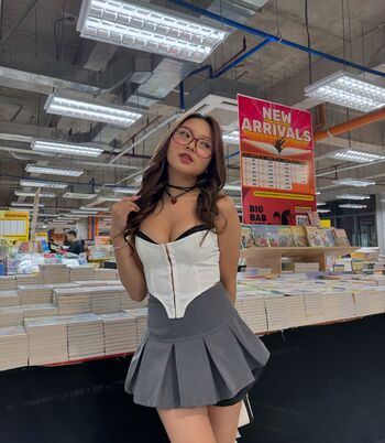Angela muji image
