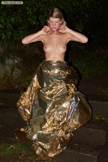 Angela olszewska image