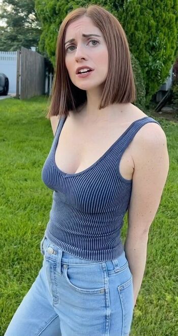 Angela petruzziello image