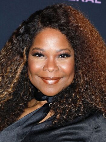 Angelarobinson image