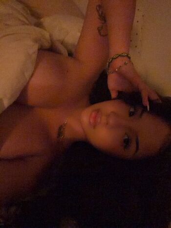 Angelbby555 1 image