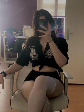 Angelbella444 image