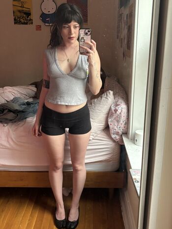 Angelbunnigrl
