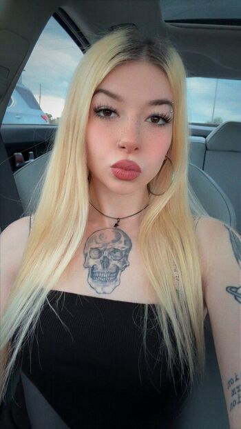 Angelcums image