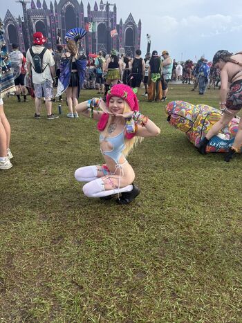 Angelcums image