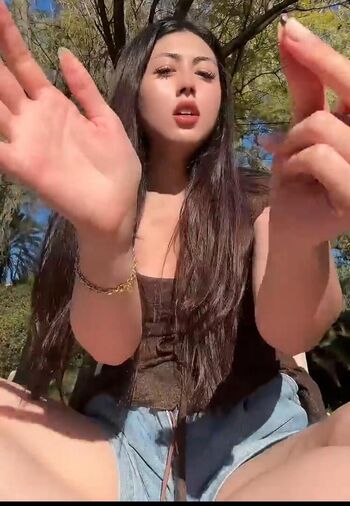 Angelic lofi asmr image