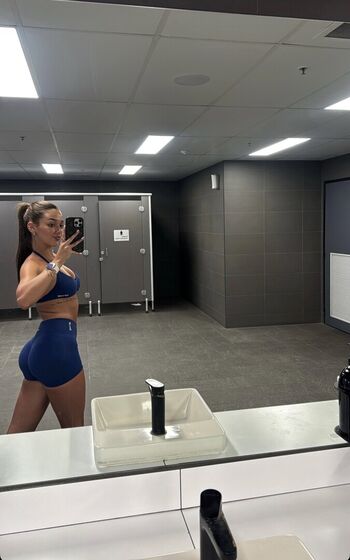 Angelina gannis image