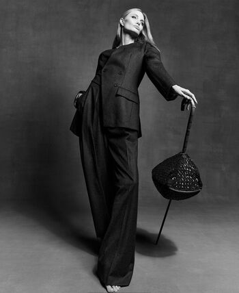 Angelina jolie image