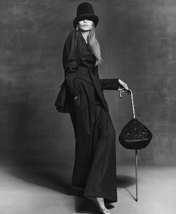 Angelina jolie image