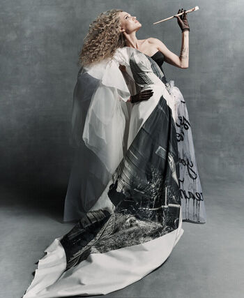 Angelina jolie image