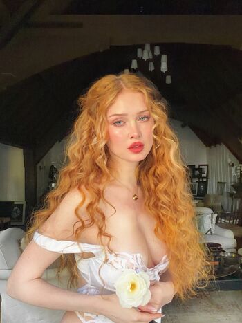 Angelina michelle image