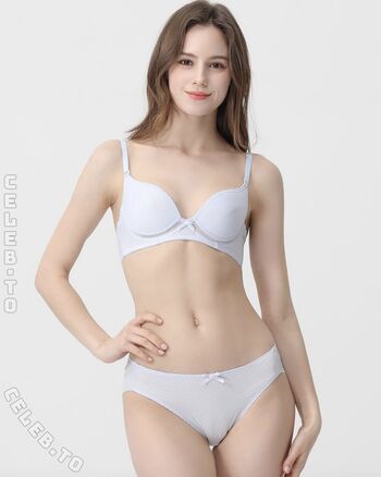 Angelina romashka image