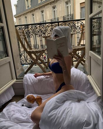 Angelina texier page 2 image