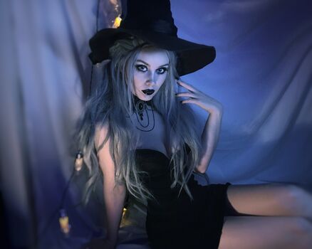 Angie Strelnikova / roga na noge / Angie Cosplay / PlaySafeee