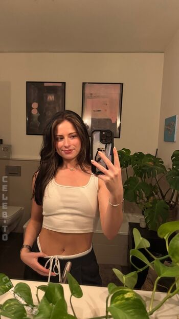 Anica zimmermann image