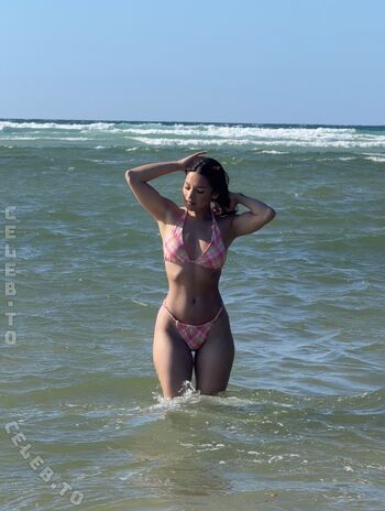 Anisia martinez image
