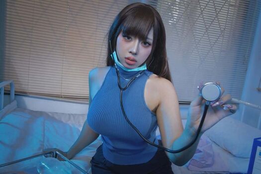 Anizu chie image